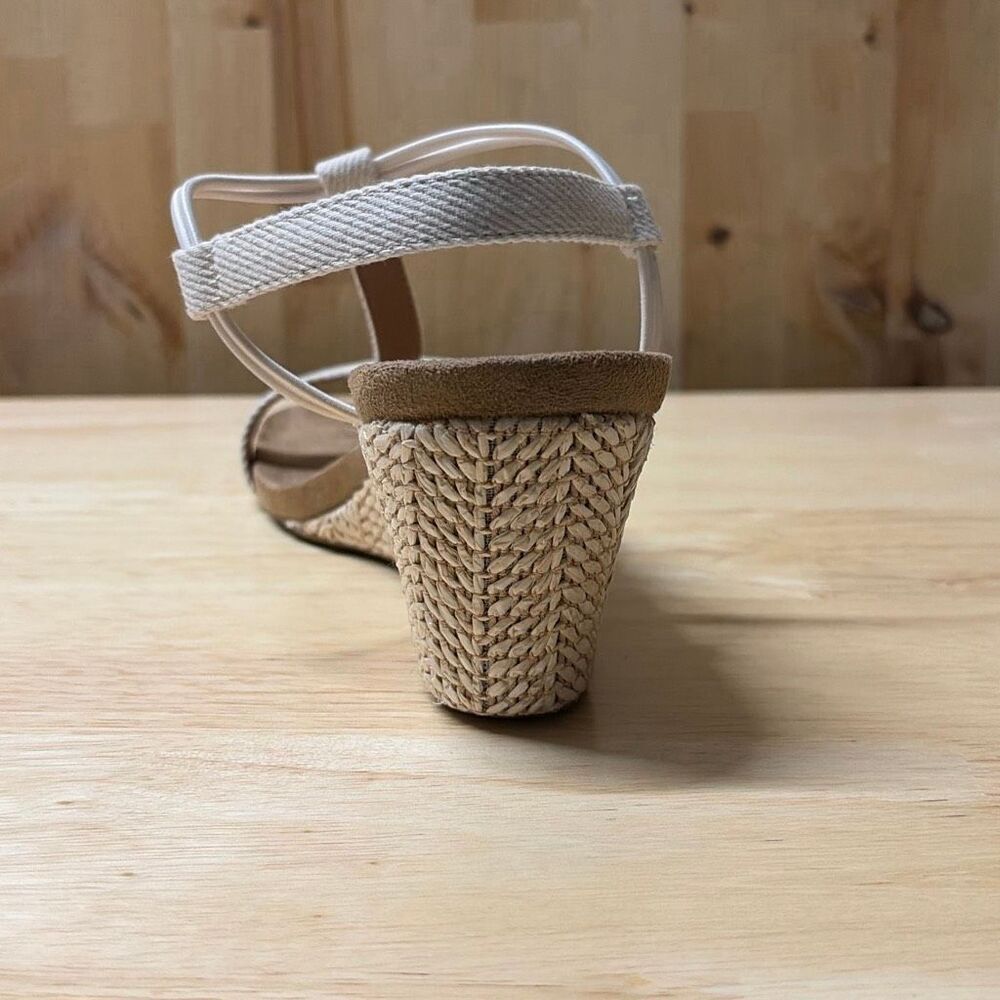 STYLE & Co Women’s White Mulan Round-Toe T-Strap Slingback Wedge Sandals SZ 11M - Picture 5 of 9